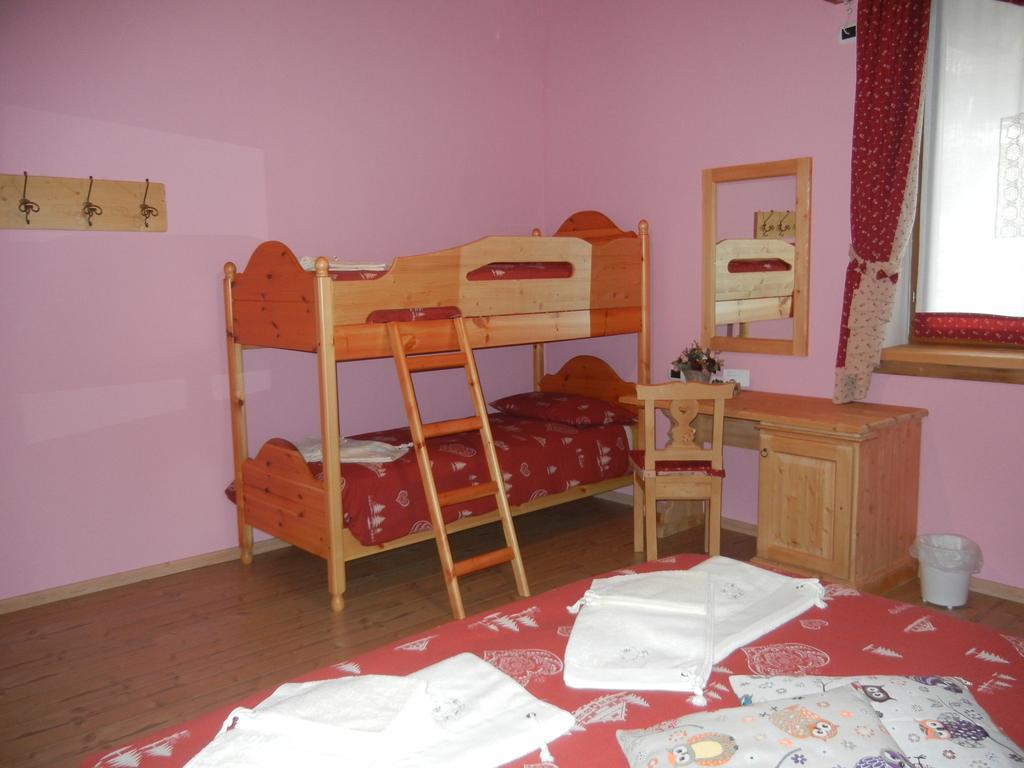 B&B La Casa Del Sole 산 미켈레 알라디게 객실 사진